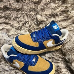 Nike Air men Blue and Tan Sneakers-Sz 9